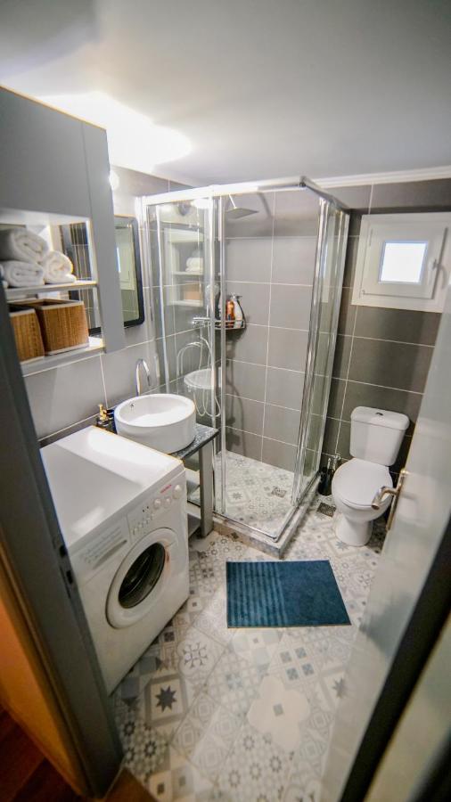 D16 Athens Apartment - 5' Mins To Petralona Metro Kültér fotó